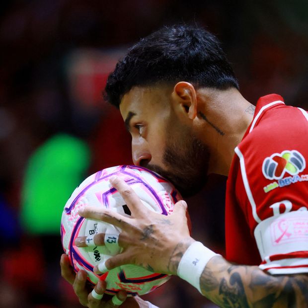 Alexis Vega, jugador del Toluca, en un partido de la Liga MX